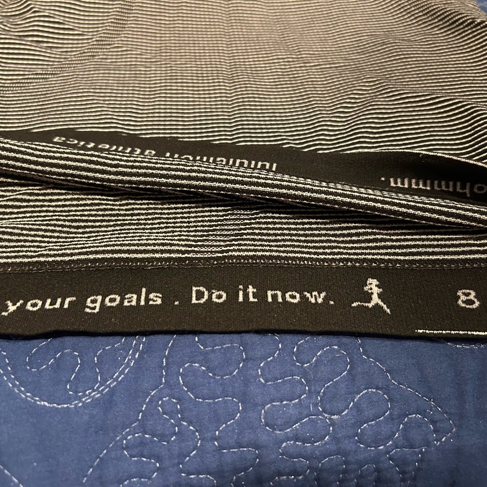 Euc Lululemon Swiftly Tech Tee - image 5